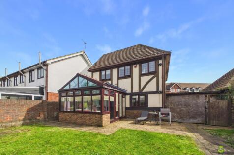 Presented by Robert at EweMove Bexleyheath and Dar