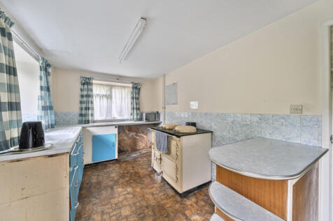 1306874-3-684b0d5...