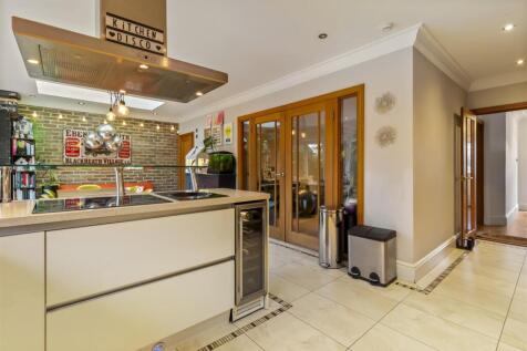 42 Offington Avenue-026.JPG