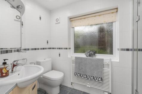 2 Poplar Close, Banbury-24.jpg