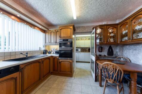 22 Rookery Drive-001.jpg