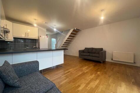Livingroom.jpg