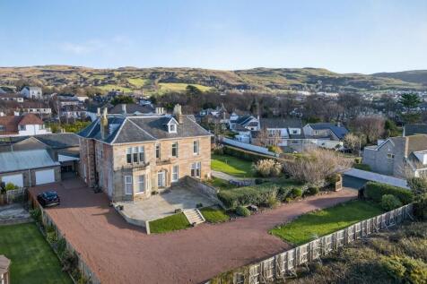 8 buchanan street, largs_50.jpg