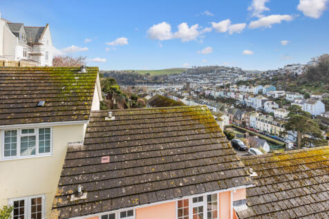 A09 - 15 Town Close, Dartmouth - 240305