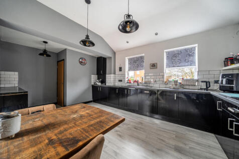 1400910-15-697345...