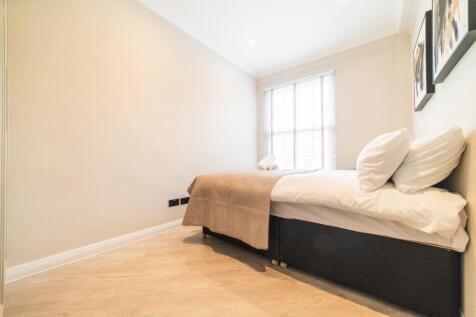 Award-winning Media team on EVERY Listing_28