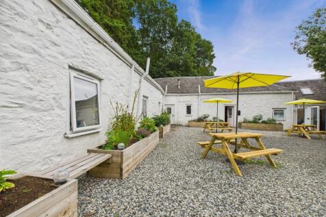 CAM03185G0-PR0112-STILL023