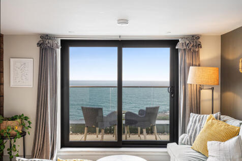 Lounge View
