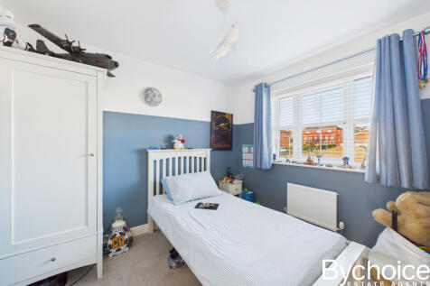 CAM05454G0-PR0089-STILL022