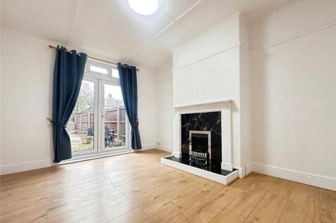 Living Room-Ground F