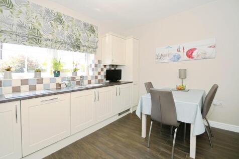 KITCHEN DINER 02.jpg