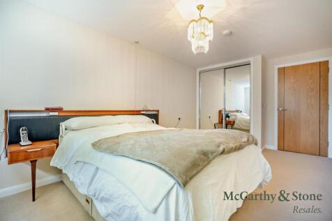 8700557-interior05-800.jpg
