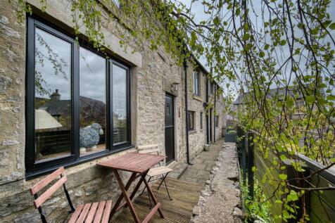 Kempshill - External