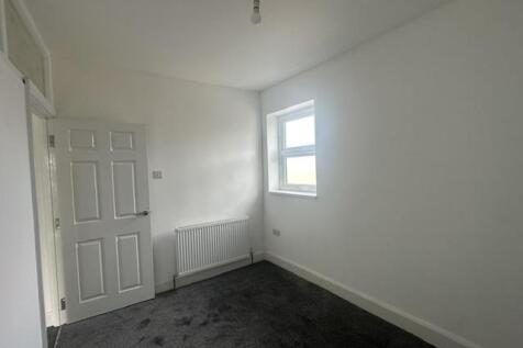 Bedroom 2.jpeg