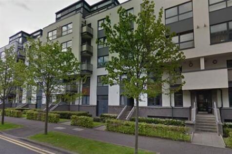 Available July, beautiful unfurnished one double bedroom apartment situated in a modern development in the north of Edinburgh with easy access to the city centre.