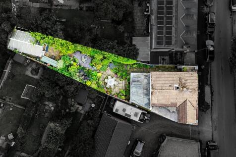 DJI_20250729122726_0932_D-DJI_20250729122727_0936_