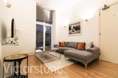 Don't miss the chance to rent this stunning two bed, two bath apartment in a prime London location, featuring a private terrace, resident-only gym, and on-site concierge.