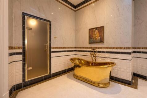 9 bed, 6 bath Terraced in Glasgow - Photo 38