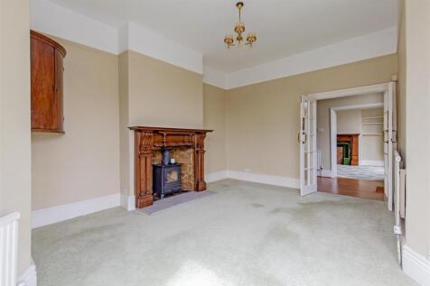 Reception Room-3.jpg