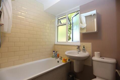 15 Thompson Road (7).JPG