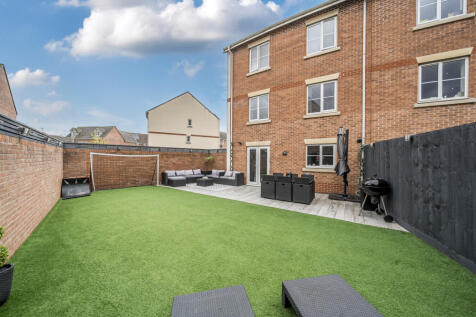 1354638268c2e15158cdb