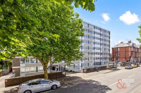Cromwell Road, Hovedene, 6-015.JPG