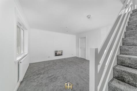 9 EARLSTON AVE DD40TH 031025 EDIT (1 of 7).jpg