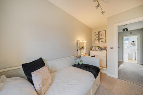 1373330-11-690369...