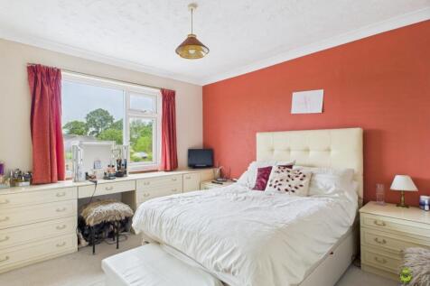 Presented by Kevin at EweMove Bexleyheath and Dart