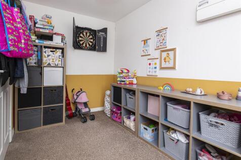 Downstairs Bedroom/Study/Games Room