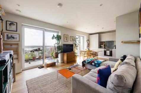 Hale Wharf, N17