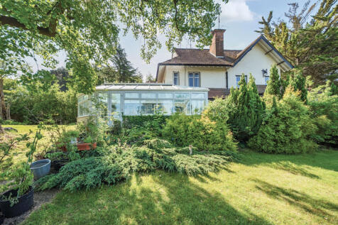 36-6821c3f2bc6d6-...