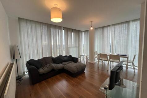 Lounge1.JPG