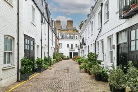 Rear Mews