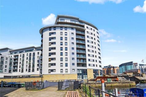 Available to let now is this beautifully presented two-bedroom, two-bathroom apartment, ideally situated within a highly sought-after development at Leeds Dock. Perfectly positioned close to a range o