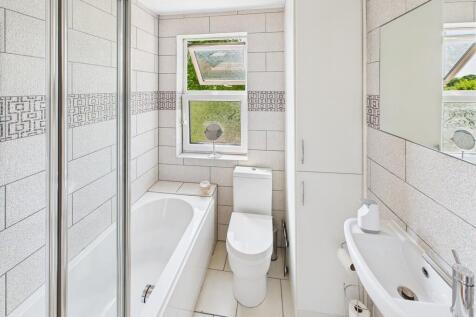 CAM04578G0-PR0016...