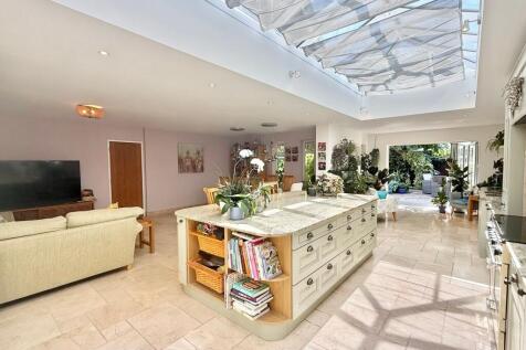 Kitchen/Dining/Family Room
