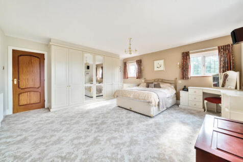 1328953-4-6880bc0...