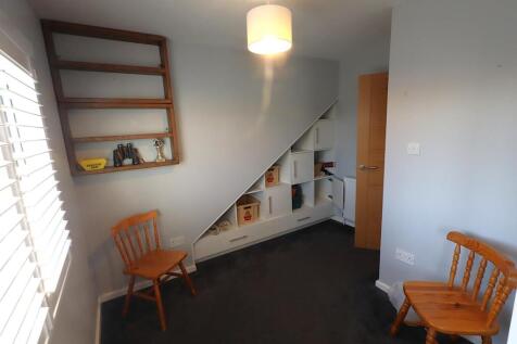 Bedroom 4/Study Area