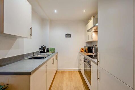 8697629-interior10-800.jpg