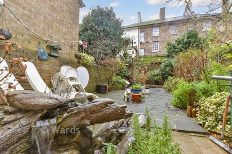 External Lifestyle Photograph