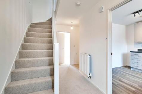 Kitchen_dining (2).jpg