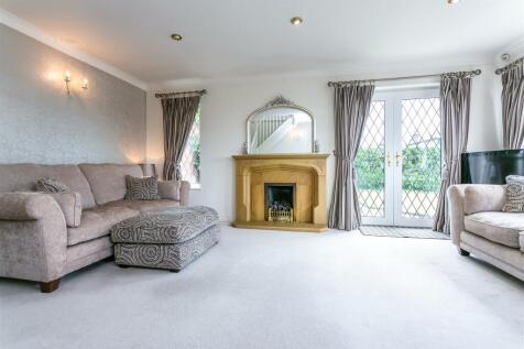 Little Holme - Lounge (2).jpg