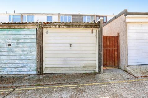 Garage In Block