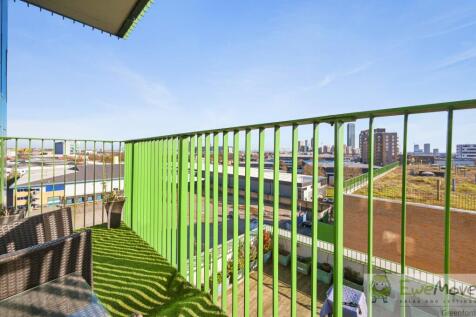 RCEWEMOVE- flat 46 luma apartments- balcony 1 (1)