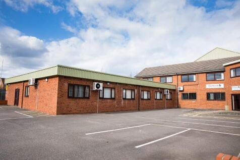 Office to rent in penistone