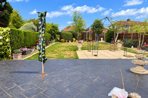 garden .png