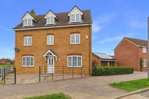 CAM02127G0-PR0383-STILL037