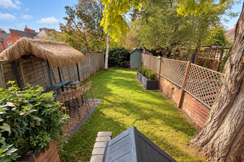 garden 1.png