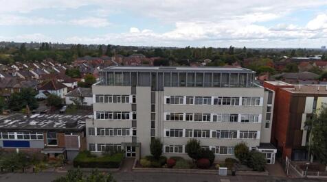 05-one-extra-floor-daylight.jpg